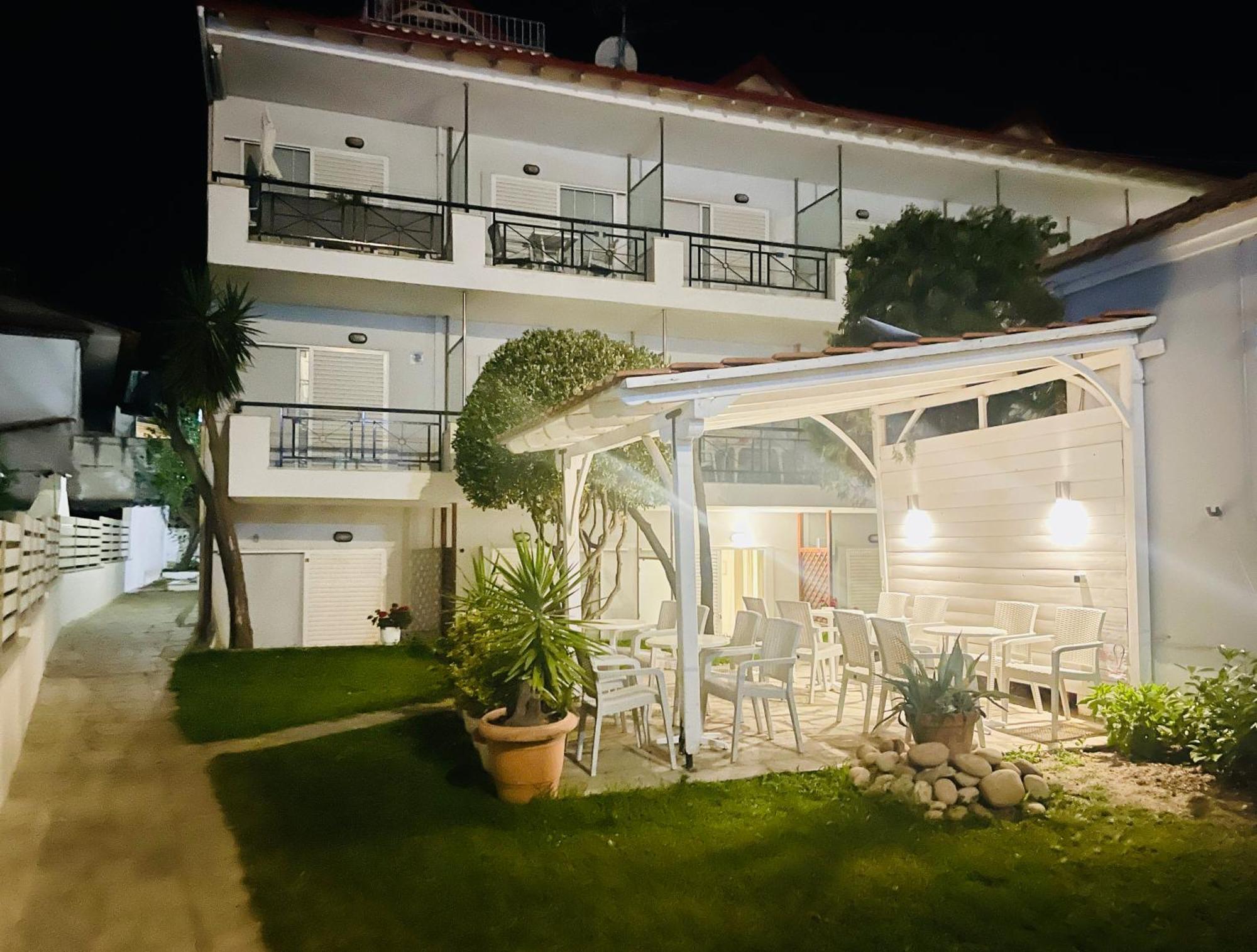 Thalassa Garden Studios Пефкохори Екстериор снимка